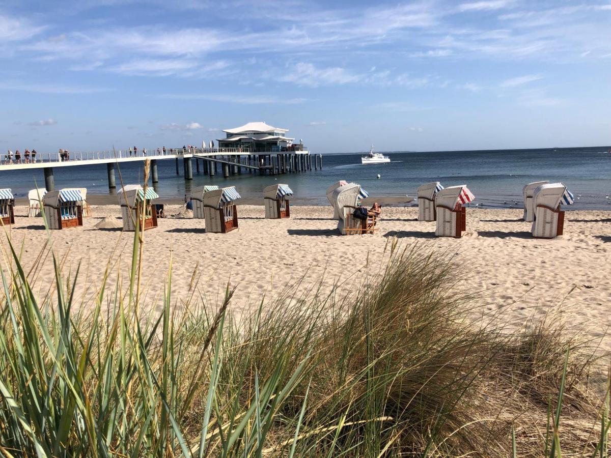 Maison Du Port Timmendorfer Strand Buitenkant foto